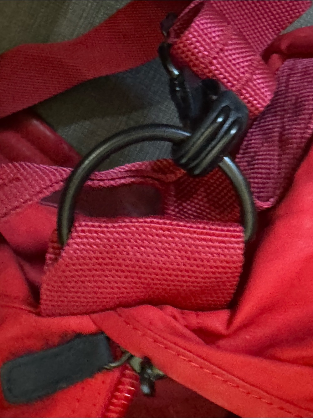 Eagle Creek Red Travel Duffel Bag - Picture 3 of 8